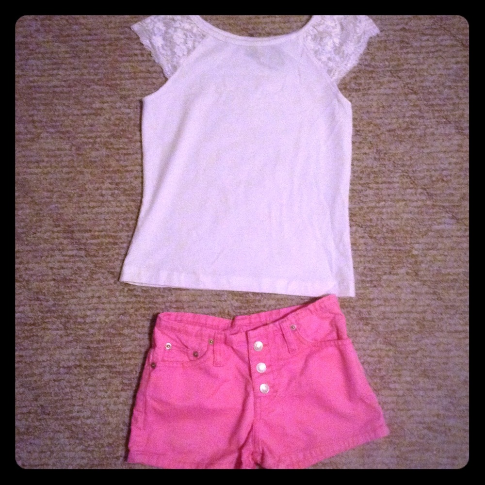 White & pink short set